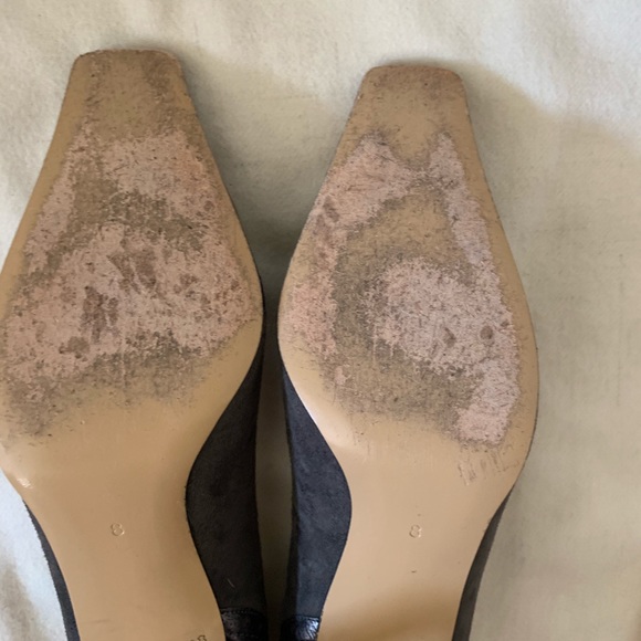 Peter Kaiser Suede Grey Heels - Picture 8 of 8